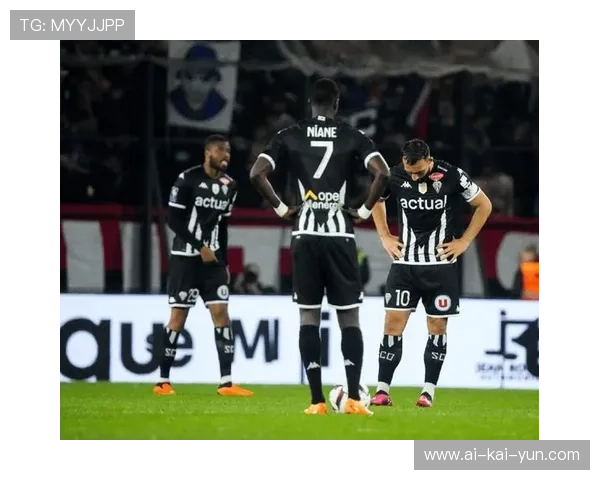 里昂场均失球0.5联赛最佳，但进攻转化率下降